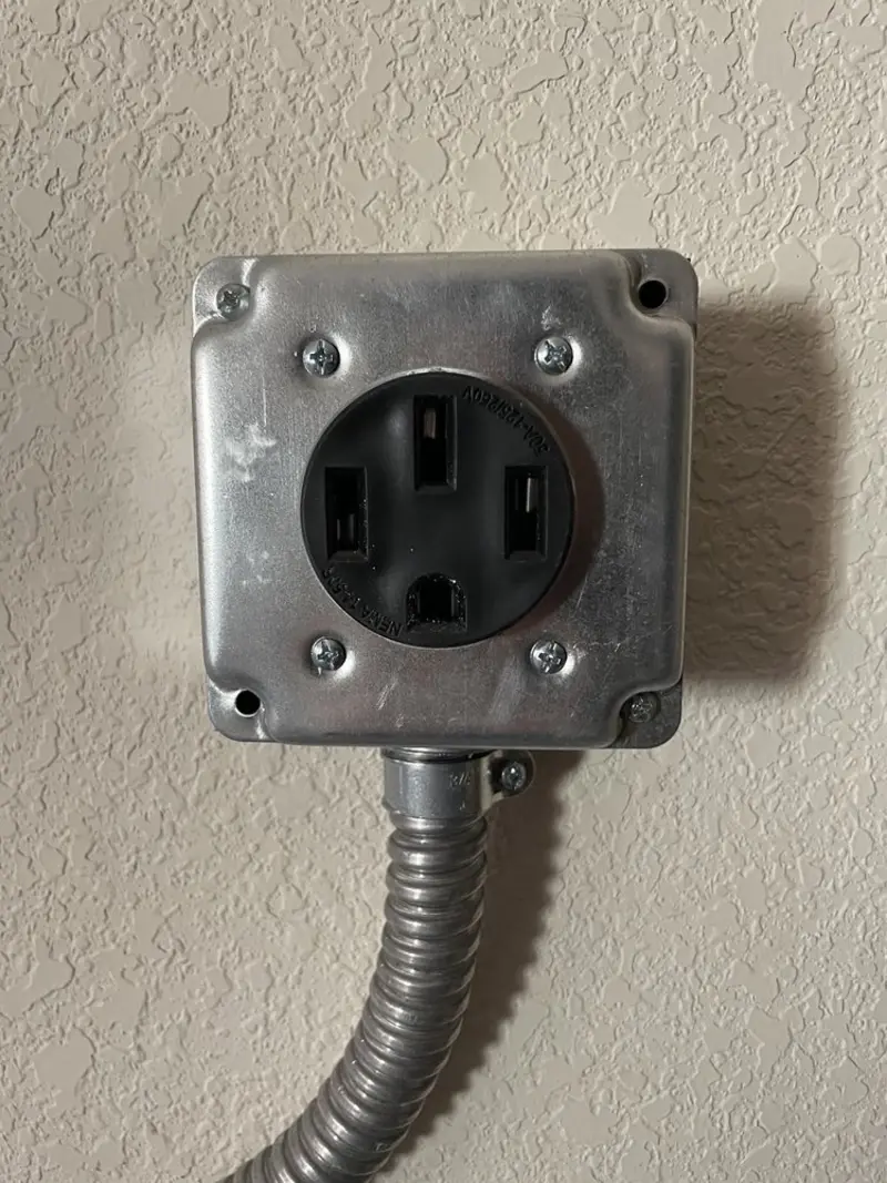 NEMA 14-50 outlet installed for Smart Home Electrical in Jacksonville